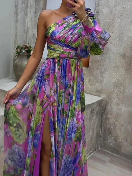Lilla - Maxi abito sexy a una manica con stampa viola e spacco lateral